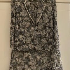Ladies 2 Piece Suit - Jacket & Skirt