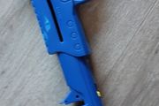 Plastic gun