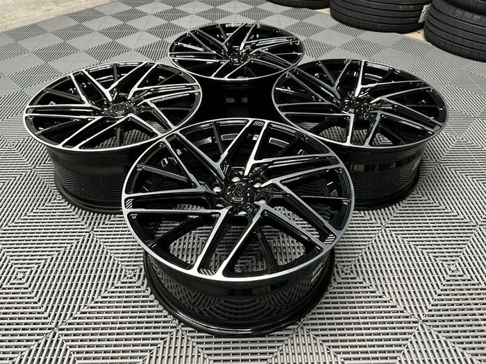 19" Motion R VS8 wheels Ford Transit Custom Van centre bore 74.5 6x120