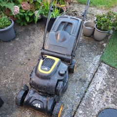 Lawnmower for fixing or parts