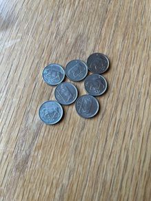 5p coins x 7