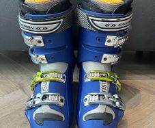 SALOMON 'Sensi fit' Ski Boots Size: EU 26/26.5cm (UK 7/7.5)