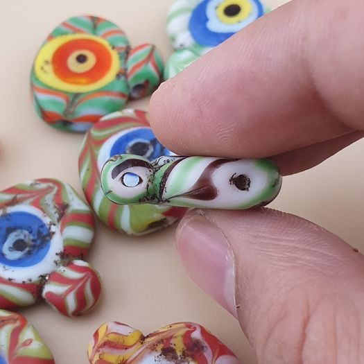 Vintage Venetian Style Feather Desgin Eyes Glass Bead Pendant