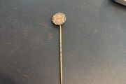 retro brooch