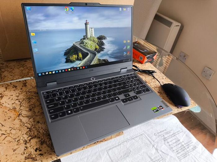 Gaming Laptop Lenovo Loq Ryzen 5 7235HS 4/8 RTX3050 6gb 95w 16gb Ddr5 512GB Nvme 144hz Win11 Rgb