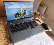 Gaming Laptop Lenovo Loq Ryzen 5 7235HS 4/8 RTX3050 6gb 95w 16gb Ddr5 512GB Nvme 144hz Win11 Rgb