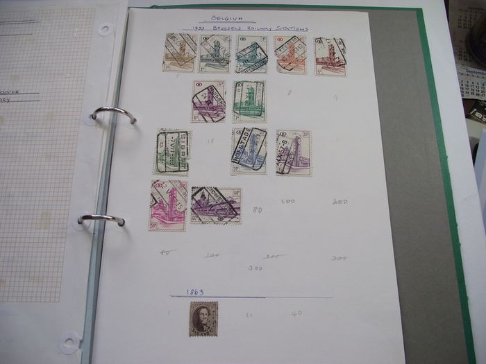 A collection of Belgian stamps on pages in binder (1893-1998)