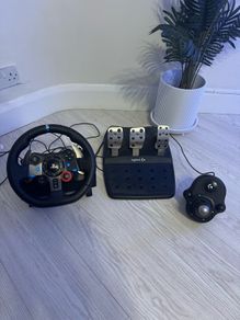 playstation G29 driving force racing wheel