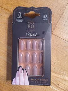 SoSu nails