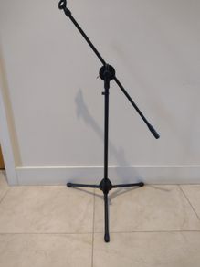Microphone Stand with padded case.