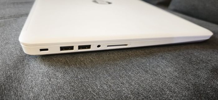 HP 14 -bp0xx laptop excellent condition