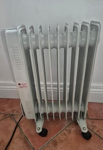 2 Oil Filled Radiators