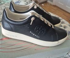 Ladies Black casual shoes as new worn once