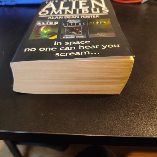 Alien Omnibus Book