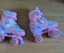 Skates size 13-2