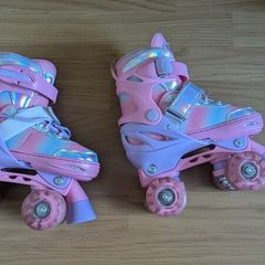 Skates size 13-2