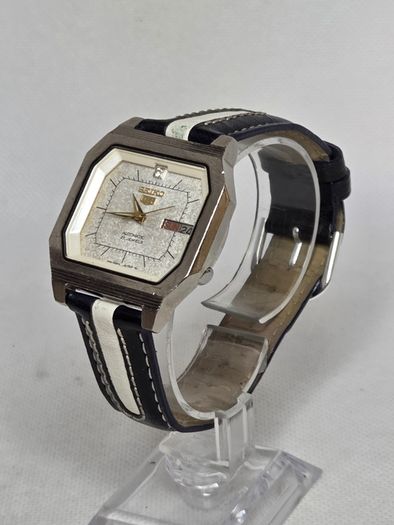 Seiko 5 men's watch