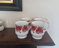 mugs