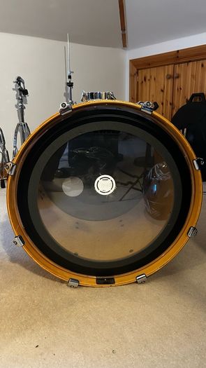 Pearl Vision Birch drum kit
