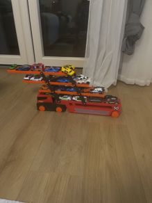 toys car truck carrier
