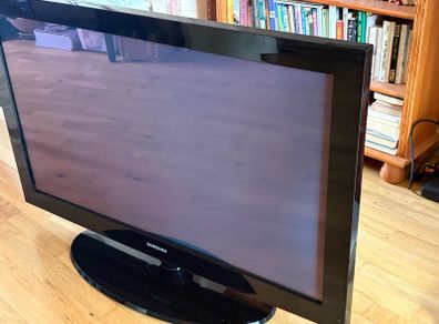 Samsung 42inch TV