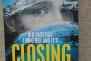 Closing In, E.D. Thompson, Paperback book, Fiction, Book