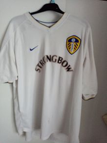 Leeds united jersey
