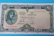 Irish 1975 Lady Lavery One pound banknote in Extremley Fine