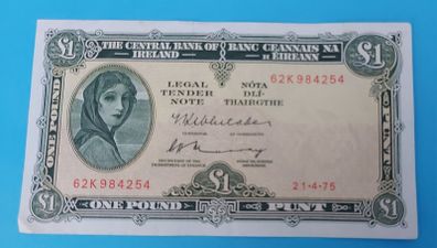Irish 1975 Lady Lavery One pound banknote in Extremley Fine