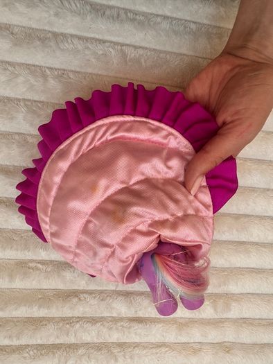 My Little Pony Lily Lightly Unicorn Light Up With Dress Damaged Dirty Lash approx. 12 cm. Used Please see photos