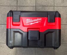 Milwaukee M18