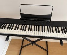 SDP-1 Portable Digital Piano by Gear4music