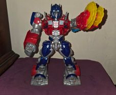 2011 Transformers Optimus Prime - Lights + Sound fully working