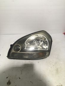 Tucson headlight passenger side 2007