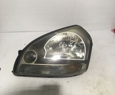 Tucson headlight passenger side 2007