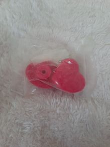 pack of 2 pink heart knobs
