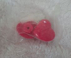 pack of 2 pink heart knobs