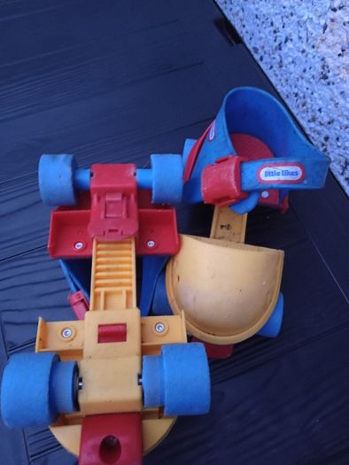 Kids shoe skates