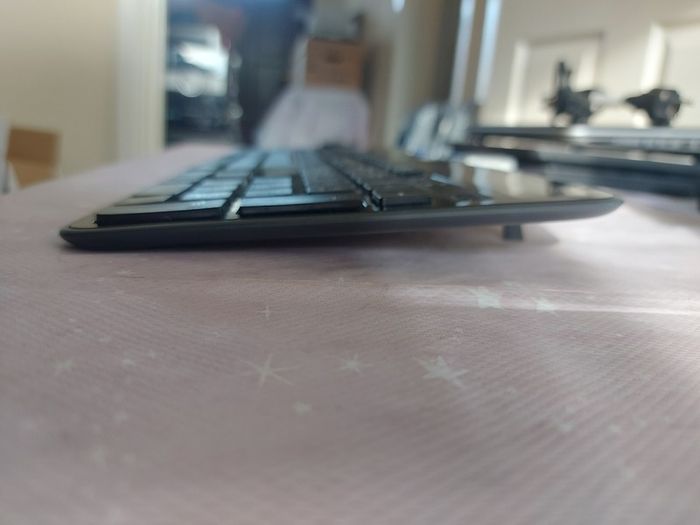 Logitech Wireless Solar Keyboard K750, excellent cosmetic condition, without  tiny Logitech Unifying receiver