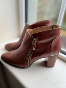 Renatta Leather Ankle Boot