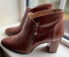 Renatta Leather Ankle Boot