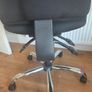 Office chair, barely used, great condition Image 5