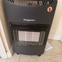 Kingavon Portable Gas Heater with Gas Bottle