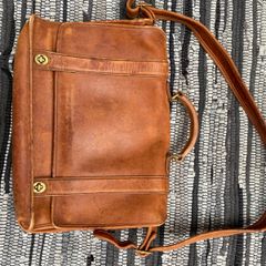 Briefcase soft leather Coach Essex shoulder bag laptop case