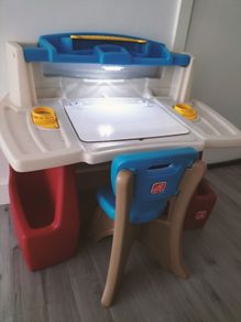 Kids table and chair