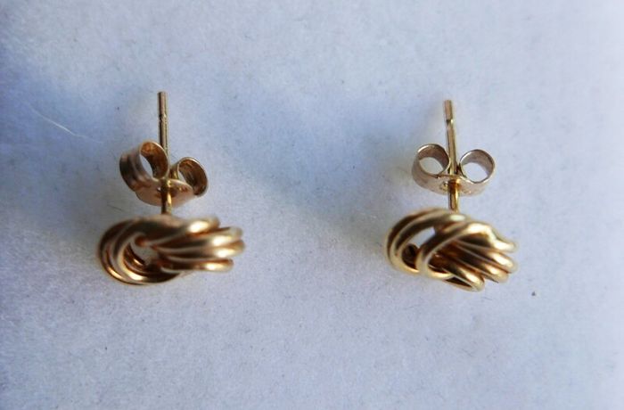 Vintage Solid 9ct Yellow Gold 375 Knot  Stud Earrings,  0,6g