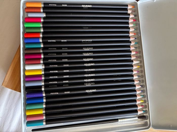 Adults and Children - A Large Selection of Art Material, Table Top Easels, Sketch Pads, Mindfulness Books, Acrylic Paints, Charcoal pencils, Pastels, Calligraphy etc etc