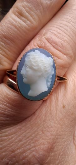Antique 9ct Gold Cameo Ring