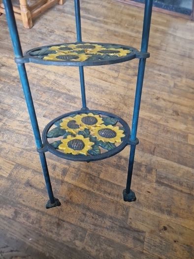 plant stand