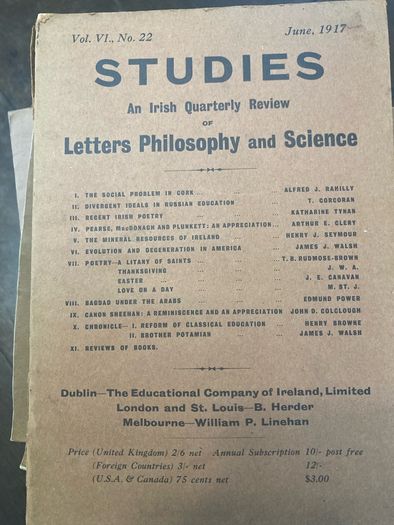 1915 - 1966 An Irish quarterly review magazin